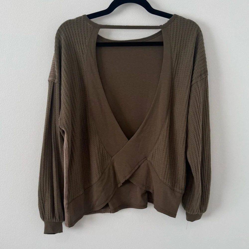Gimmicks Brown Waffle Knit Open Front Layered Top Size S